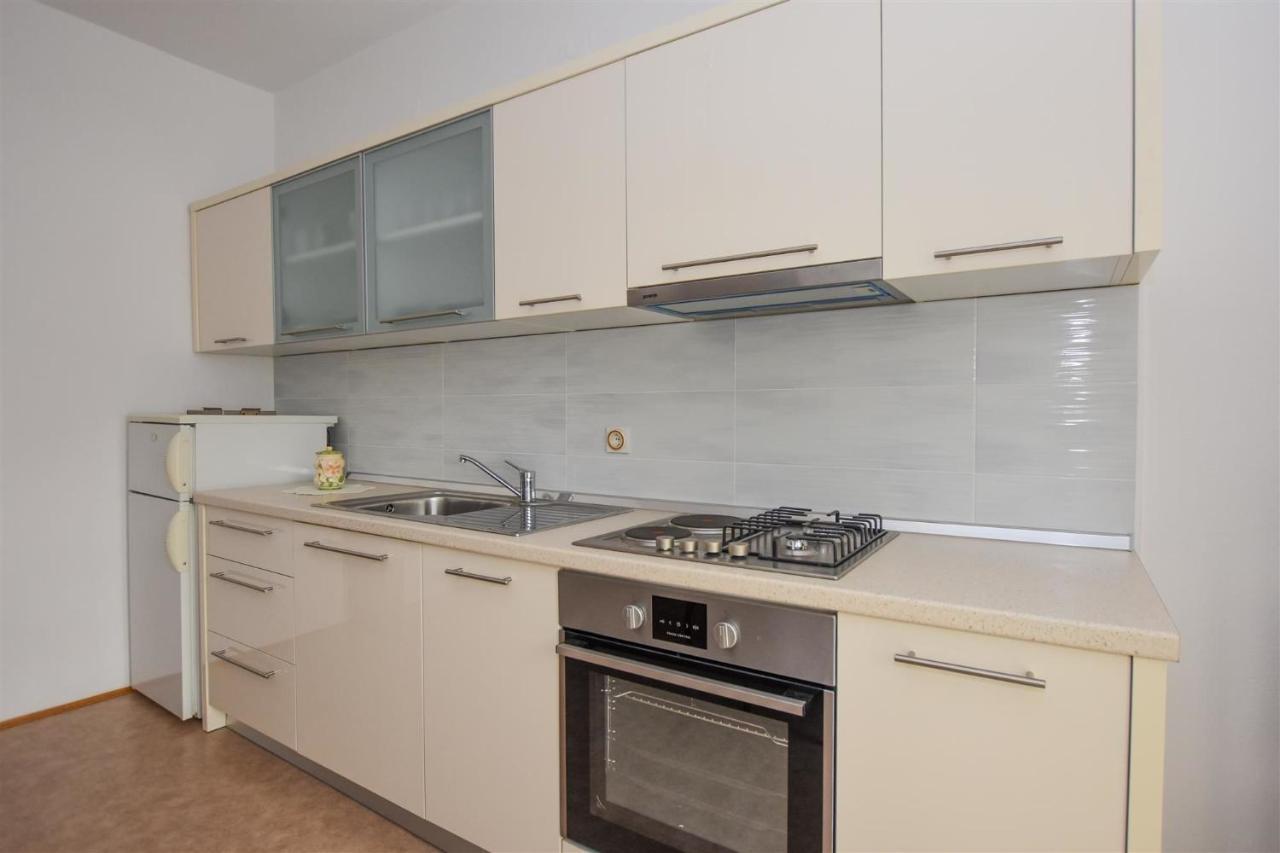 Apartments Rajko Pag Town Exterior photo